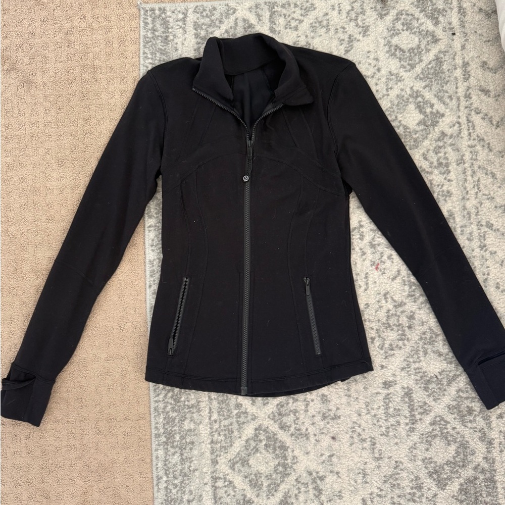 Lululemon Define Jacket in Black - Picture 2 of 4
